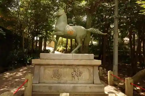 六所神社の狛犬