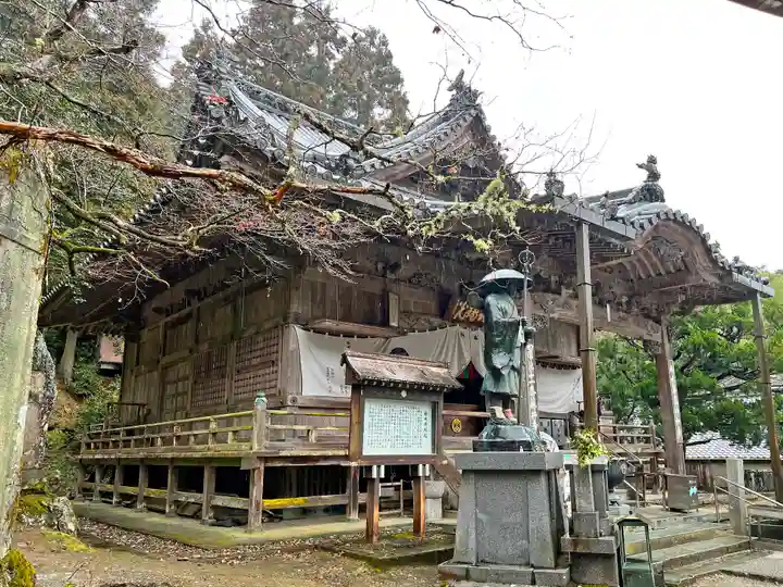 藤井寺の本殿・本堂