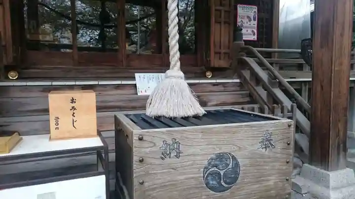 宇迦八幡宮の本殿・本堂