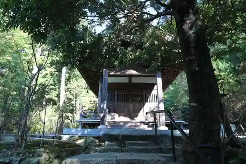 鏑射寺の本殿・本堂