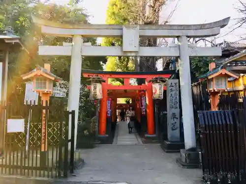 花園稲荷神社の鳥居