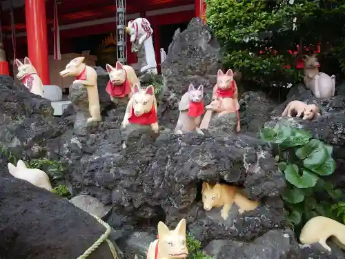 京濱伏見稲荷神社の狛犬