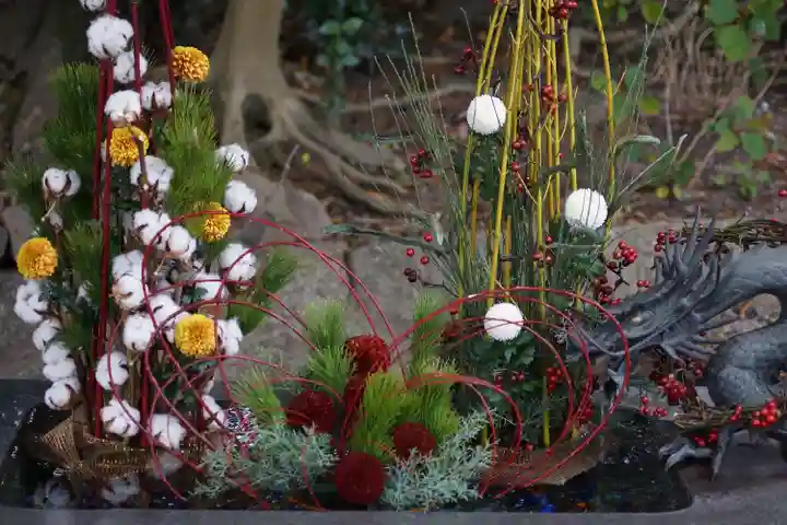東海市熊野神社の手水舎