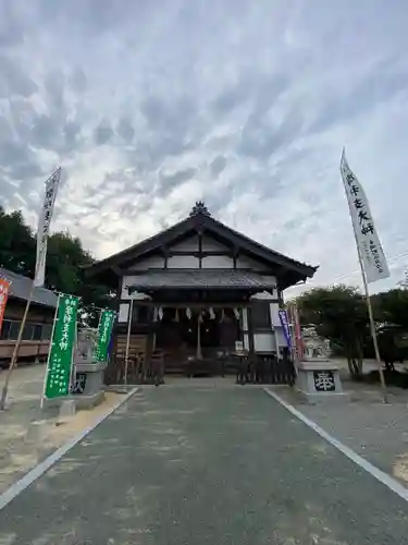 摩利支神社の本殿