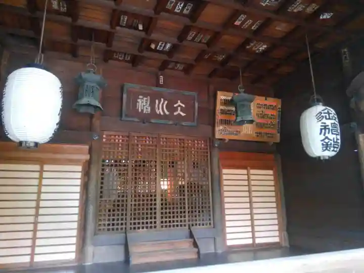 仲町氷川神社の本殿・本堂