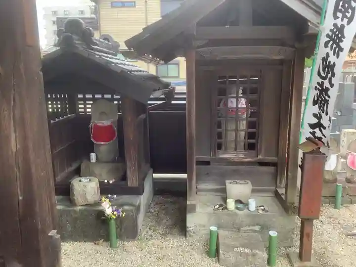 乗円寺の末社・摂社