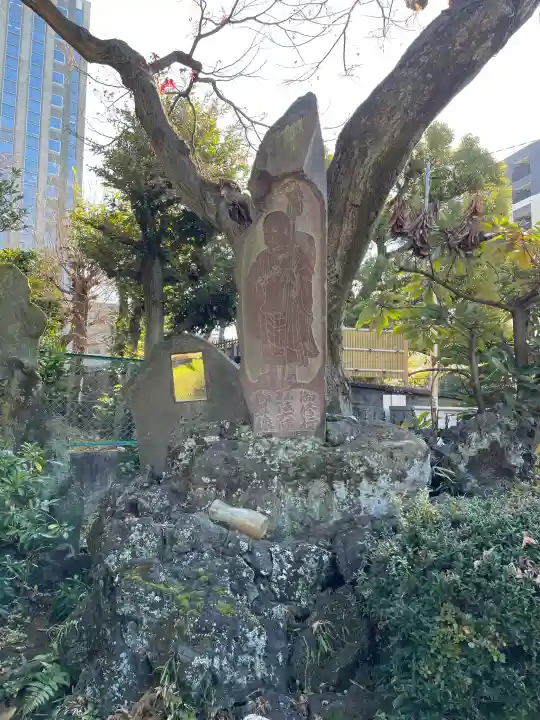 室泉寺の{uncategorized: "未分類", other: "その他", undefined: "問題あり", building: "その他建物", grave: "お墓", sacred_gate: "鳥居", guardian: "狛犬", statue: "像", buddha: "仏像", history: "歴史", nature: "自然", garden: "庭園", animal: "動物", pagoda: "塔", temizu: "手水舎", mountain_gate: "山門・神門", sanctuary: "本殿・本堂", subordinate: "末社・摂社", art: "芸術", scenery: "景色", jizo: "地蔵", ema: "絵馬", goshuin: "御朱印", omikuji: "おみくじ", items: "授与品その他", amulet: "お守り", goshuincho: "御朱印帳", eats: "食事", festival: "お祭り", votive_dance: "神楽", shichigosan: "七五三参", wedding: "結婚式", experience: "体験その他", initially: "初詣", around: "周辺", anti_infection: "感染症対策"}