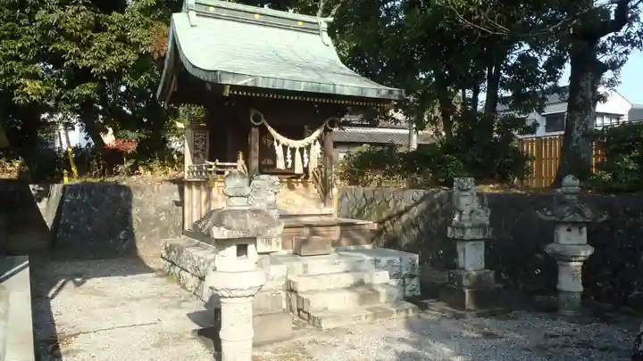 八幡神社(伊保町)の末社・摂社
