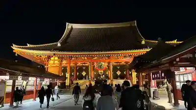 浅草寺の本殿・本堂