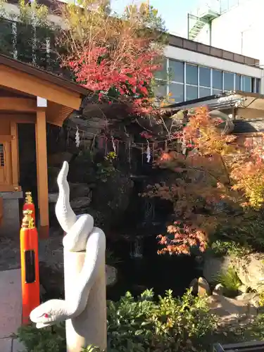 蛇窪神社の狛犬