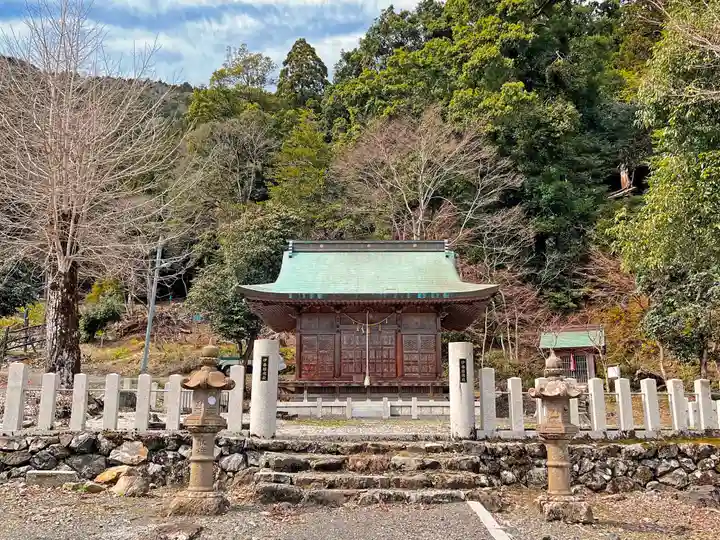 伊香具神社の本殿・本堂