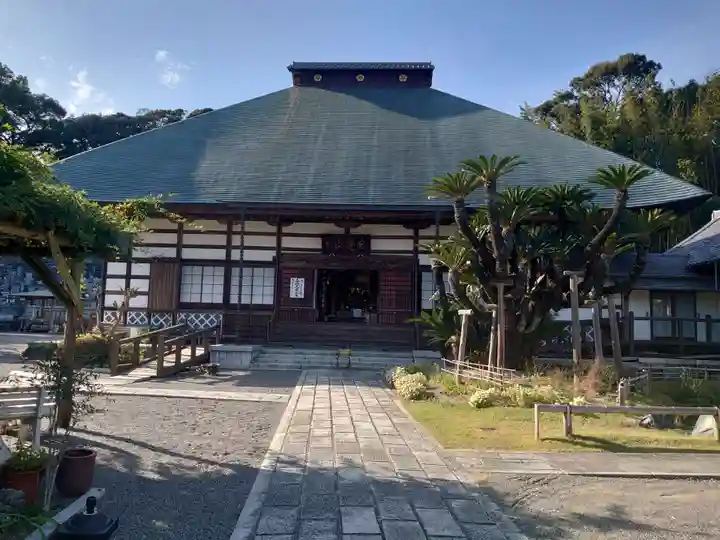 般若寺の本殿・本堂