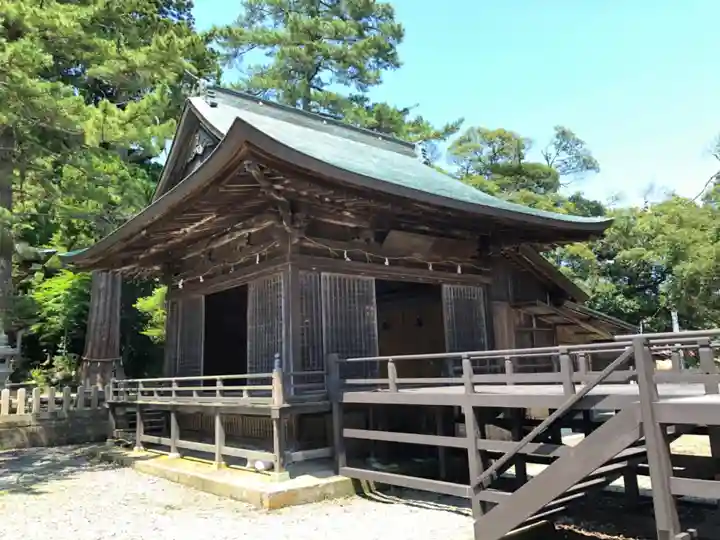 菅生石部神社の本殿・本堂
