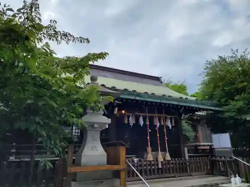 新宿下落合氷川神社の本殿・本堂