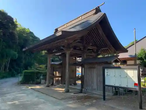 来迎寺の山門