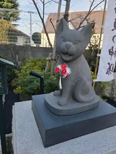駒込妙義神社の{uncategorized: "未分類", other: "その他", undefined: "問題あり", building: "その他建物", grave: "お墓", sacred_gate: "鳥居", guardian: "狛犬", statue: "像", buddha: "仏像", history: "歴史", nature: "自然", garden: "庭園", animal: "動物", pagoda: "塔", temizu: "手水舎", mountain_gate: "山門・神門", sanctuary: "本殿・本堂", subordinate: "末社・摂社", art: "芸術", scenery: "景色", jizo: "地蔵", ema: "絵馬", goshuin: "御朱印", omikuji: "おみくじ", items: "授与品その他", amulet: "お守り", goshuincho: "御朱印帳", eats: "食事", festival: "お祭り", votive_dance: "神楽", shichigosan: "七五三参", wedding: "結婚式", experience: "体験その他", initially: "初詣", around: "周辺", anti_infection: "感染症対策"}