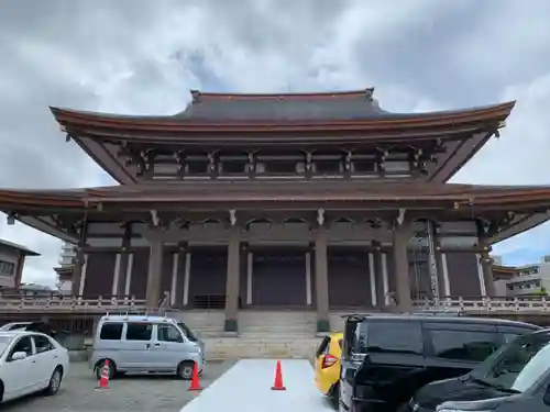 本願寺金沢別院の本殿