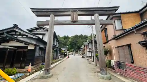 鳥海山大物忌神社吹浦口ノ宮(山形県)