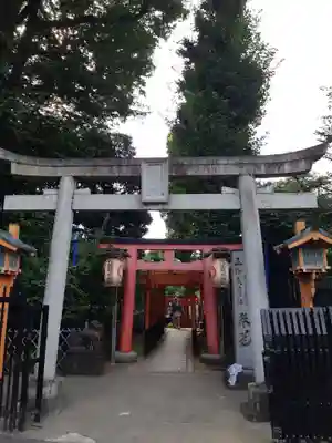 花園稲荷神社の鳥居