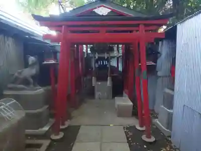 花園神社の鳥居