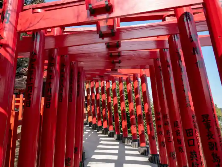 祐徳稲荷神社の{uncategorized: "未分類", other: "その他", undefined: "問題あり", building: "その他建物", grave: "お墓", sacred_gate: "鳥居", guardian: "狛犬", statue: "像", buddha: "仏像", history: "歴史", nature: "自然", garden: "庭園", animal: "動物", pagoda: "塔", temizu: "手水舎", mountain_gate: "山門・神門", sanctuary: "本殿・本堂", subordinate: "末社・摂社", art: "芸術", scenery: "景色", jizo: "地蔵", ema: "絵馬", goshuin: "御朱印", omikuji: "おみくじ", items: "授与品その他", amulet: "お守り", goshuincho: "御朱印帳", eats: "食事", festival: "お祭り", votive_dance: "神楽", shichigosan: "七五三参", wedding: "結婚式", experience: "体験その他", initially: "初詣", around: "周辺", anti_infection: "感染症対策"}