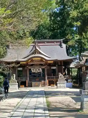 素鵞神社の{uncategorized: "未分類", other: "その他", undefined: "問題あり", building: "その他建物", grave: "お墓", sacred_gate: "鳥居", guardian: "狛犬", statue: "像", buddha: "仏像", history: "歴史", nature: "自然", garden: "庭園", animal: "動物", pagoda: "塔", temizu: "手水舎", mountain_gate: "山門・神門", sanctuary: "本殿・本堂", subordinate: "末社・摂社", art: "芸術", scenery: "景色", jizo: "地蔵", ema: "絵馬", goshuin: "御朱印", omikuji: "おみくじ", items: "授与品その他", amulet: "お守り", goshuincho: "御朱印帳", eats: "食事", festival: "お祭り", votive_dance: "神楽", shichigosan: "七五三参", wedding: "結婚式", experience: "体験その他", initially: "初詣", around: "周辺", anti_infection: "感染症対策"}