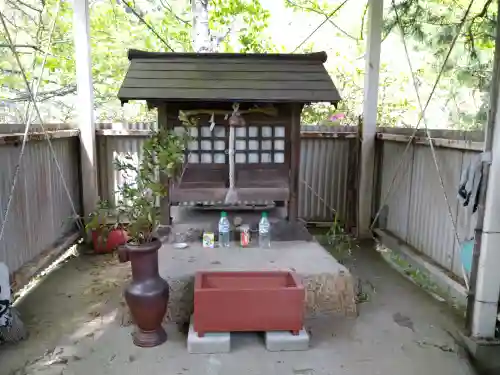 弁財天宮の本殿・本堂