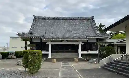 松秀寺の山門