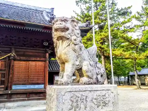 白山比売神社の狛犬
