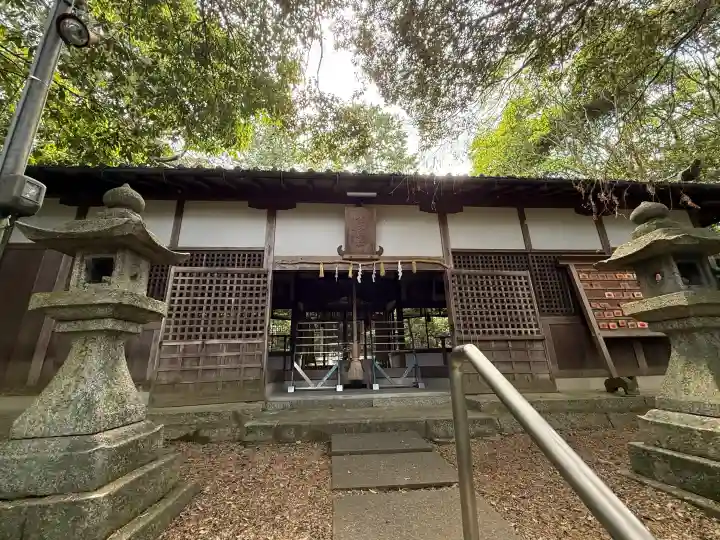 葛木倭文座天羽雷命神社の{uncategorized: "未分類", other: "その他", undefined: "問題あり", building: "その他建物", grave: "お墓", sacred_gate: "鳥居", guardian: "狛犬", statue: "像", buddha: "仏像", history: "歴史", nature: "自然", garden: "庭園", animal: "動物", pagoda: "塔", temizu: "手水舎", mountain_gate: "山門・神門", sanctuary: "本殿・本堂", subordinate: "末社・摂社", art: "芸術", scenery: "景色", jizo: "地蔵", ema: "絵馬", goshuin: "御朱印", omikuji: "おみくじ", items: "授与品その他", amulet: "お守り", goshuincho: "御朱印帳", eats: "食事", festival: "お祭り", votive_dance: "神楽", shichigosan: "七五三参", wedding: "結婚式", experience: "体験その他", initially: "初詣", around: "周辺", anti_infection: "感染症対策"}