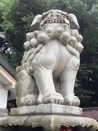 善知鳥神社の狛犬