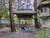 平群神社の手水舎