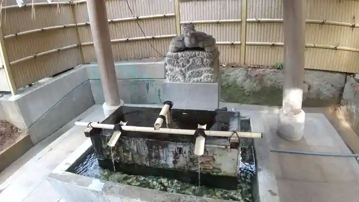 柴崎神社の手水舎