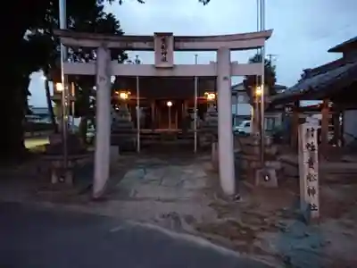 貴船神社の鳥居