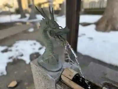 平岡野神社の{uncategorized: "未分類", other: "その他", undefined: "問題あり", building: "その他建物", grave: "お墓", sacred_gate: "鳥居", guardian: "狛犬", statue: "像", buddha: "仏像", history: "歴史", nature: "自然", garden: "庭園", animal: "動物", pagoda: "塔", temizu: "手水舎", mountain_gate: "山門・神門", sanctuary: "本殿・本堂", subordinate: "末社・摂社", art: "芸術", scenery: "景色", jizo: "地蔵", ema: "絵馬", goshuin: "御朱印", omikuji: "おみくじ", items: "授与品その他", amulet: "お守り", goshuincho: "御朱印帳", eats: "食事", festival: "お祭り", votive_dance: "神楽", shichigosan: "七五三参", wedding: "結婚式", experience: "体験その他", initially: "初詣", around: "周辺", anti_infection: "感染症対策"}