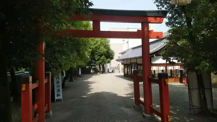 率川神社(大神神社摂社)の鳥居
