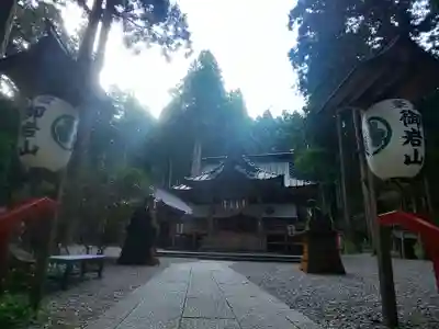 御岩神社の本殿・本堂