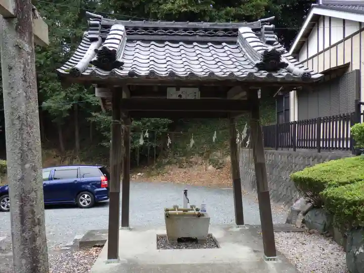 熊野神社の手水舎