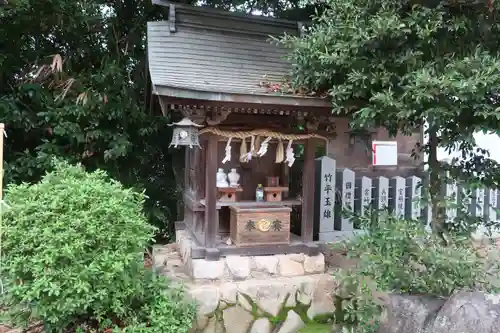 高尾神社の末社・摂社
