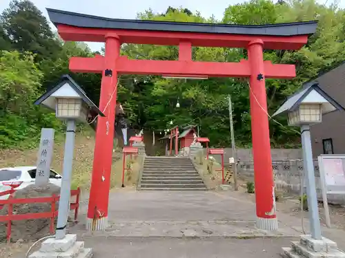 上湯川稲荷神社の鳥居