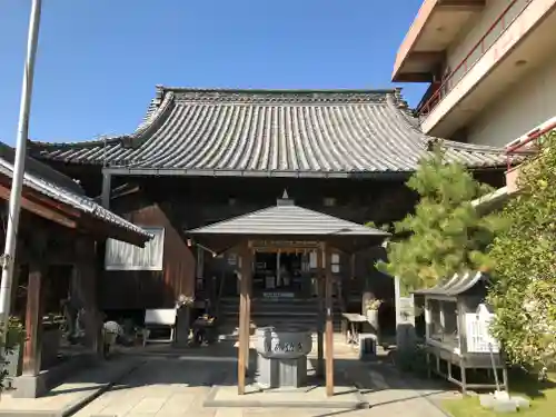屏風ヶ浦　海岸寺/　御盥山不動坊の本殿・本堂