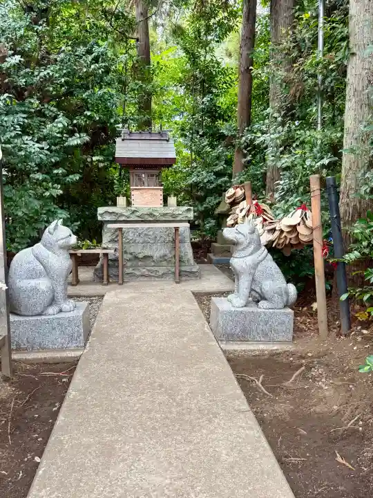 伊奴寝子社の{uncategorized: "未分類", other: "その他", undefined: "問題あり", building: "その他建物", grave: "お墓", sacred_gate: "鳥居", guardian: "狛犬", statue: "像", buddha: "仏像", history: "歴史", nature: "自然", garden: "庭園", animal: "動物", pagoda: "塔", temizu: "手水舎", mountain_gate: "山門・神門", sanctuary: "本殿・本堂", subordinate: "末社・摂社", art: "芸術", scenery: "景色", jizo: "地蔵", ema: "絵馬", goshuin: "御朱印", omikuji: "おみくじ", items: "授与品その他", amulet: "お守り", goshuincho: "御朱印帳", eats: "食事", festival: "お祭り", votive_dance: "神楽", shichigosan: "七五三参", wedding: "結婚式", experience: "体験その他", initially: "初詣", around: "周辺", anti_infection: "感染症対策"}