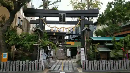 菊名神社の鳥居