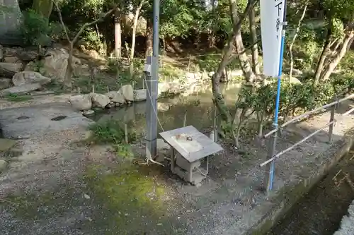 日根神社の庭園