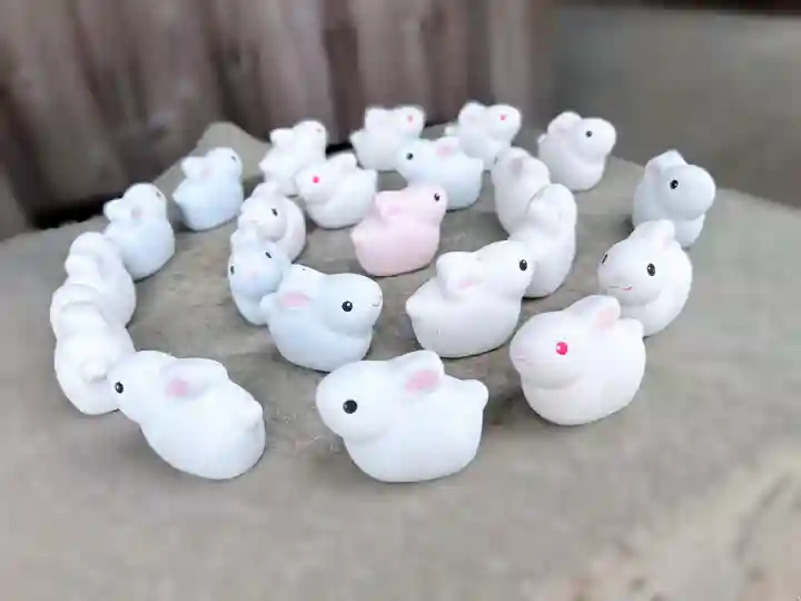 現人神社の{uncategorized: "未分類", other: "その他", undefined: "問題あり", building: "その他建物", grave: "お墓", sacred_gate: "鳥居", guardian: "狛犬", statue: "像", buddha: "仏像", history: "歴史", nature: "自然", garden: "庭園", animal: "動物", pagoda: "塔", temizu: "手水舎", mountain_gate: "山門・神門", sanctuary: "本殿・本堂", subordinate: "末社・摂社", art: "芸術", scenery: "景色", jizo: "地蔵", ema: "絵馬", goshuin: "御朱印", omikuji: "おみくじ", items: "授与品その他", amulet: "お守り", goshuincho: "御朱印帳", eats: "食事", festival: "お祭り", votive_dance: "神楽", shichigosan: "七五三参", wedding: "結婚式", experience: "体験その他", initially: "初詣", around: "周辺", anti_infection: "感染症対策"}