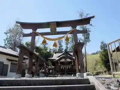 日本武神社の鳥居