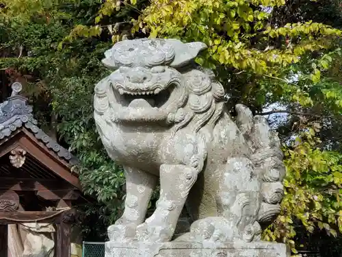 活津彦根神社の狛犬