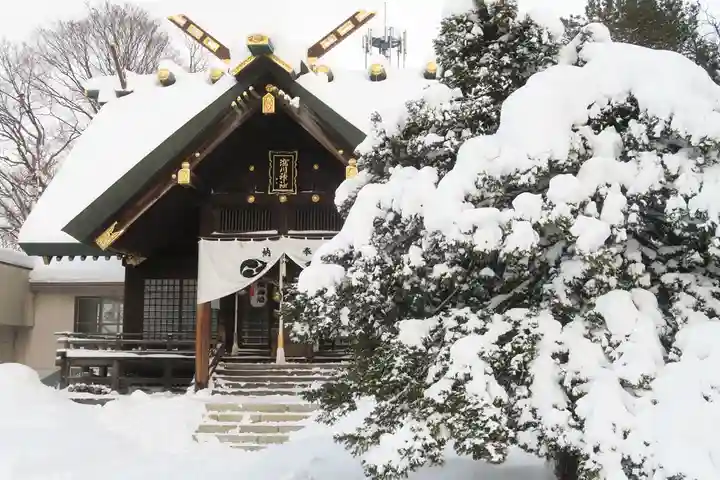 滝川神社の本殿・本堂