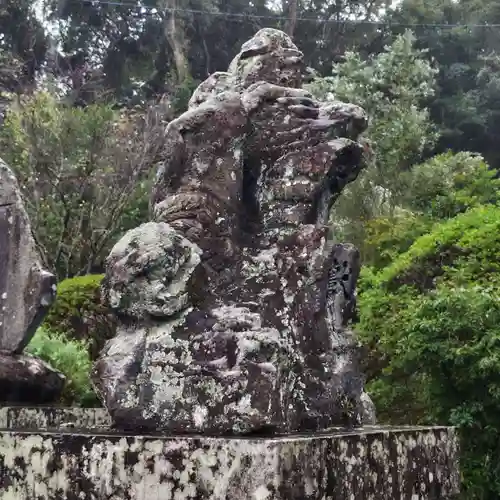 高城神社の狛犬