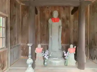 桜谷寺の地蔵